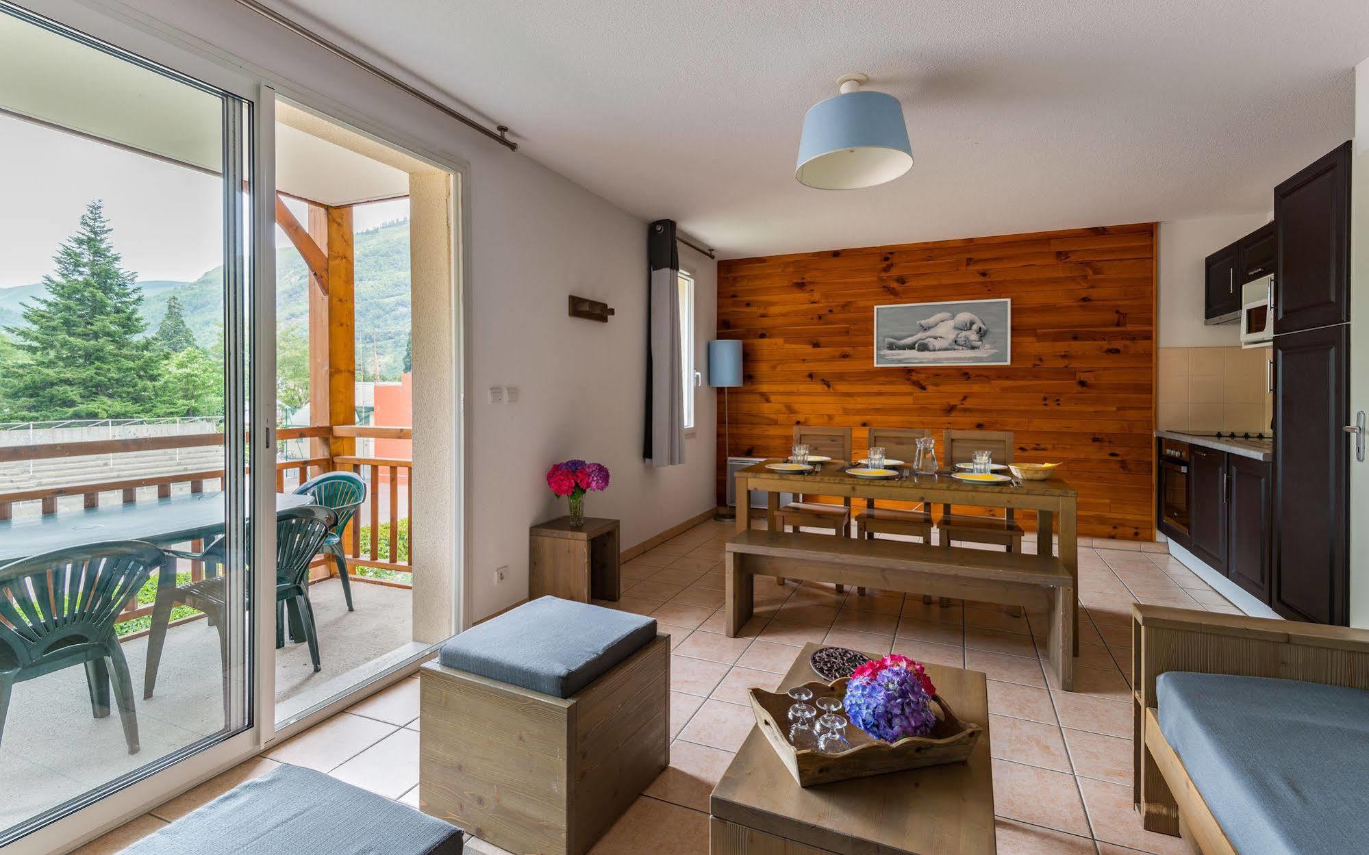 Lagrange Vacances Le Belvedere Saint-Mamet Екстериор снимка